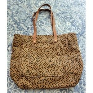 Universal Thread cheetah print handbag